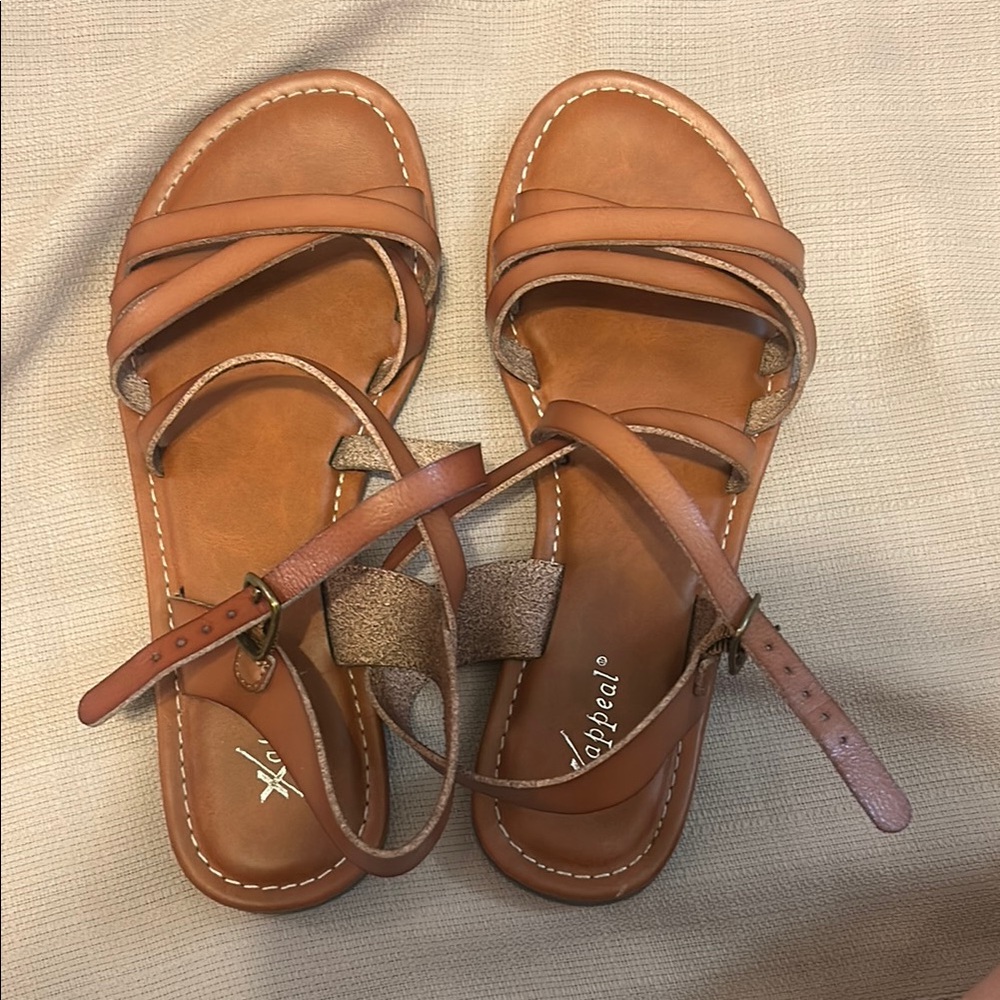 Women's Tan Sandals